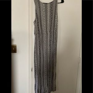 Torrid black and cream dress with side slit